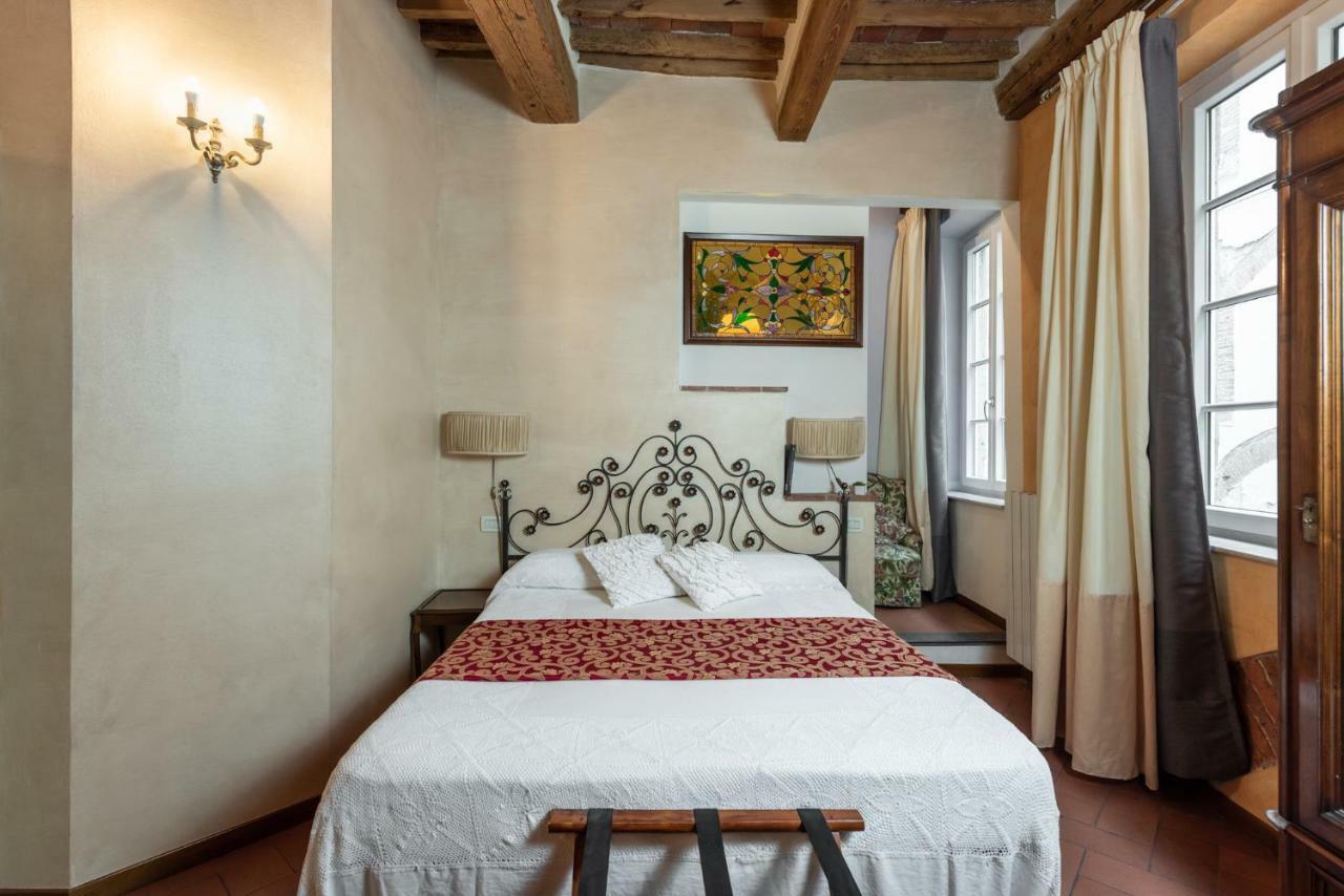 La Tosca Rooms Lucca Exterior foto